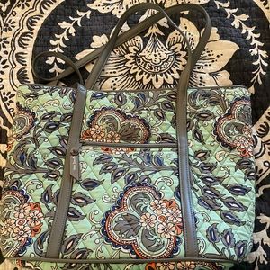 Vera Bradley Shoulder/Tote Bag *like new*